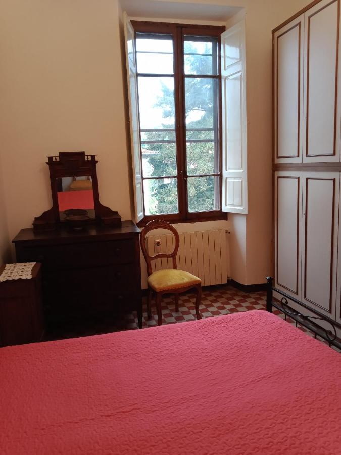 Casa Con Vista - Border House - Pontremoli Apartment Ngoại thất bức ảnh